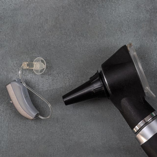 Dispositivos para mejorar su audición y proteger su salud auditiva